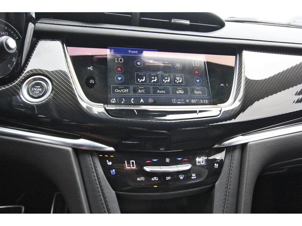 Certified 2024 Cadillac XT6 Sport w/ Technology Package AWD/4WD image 21
