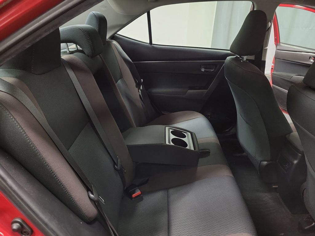 Used 2018 Toyota Corolla LE w/ Carpet Mat Package (TMS) image 20