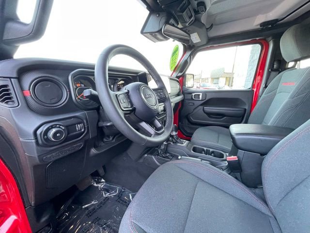 Used 2025 Jeep Wrangler Unlimited Rubicon image 11