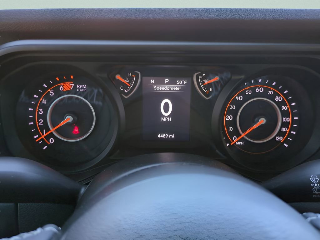 Used 2025 Jeep Wrangler Willys image 25