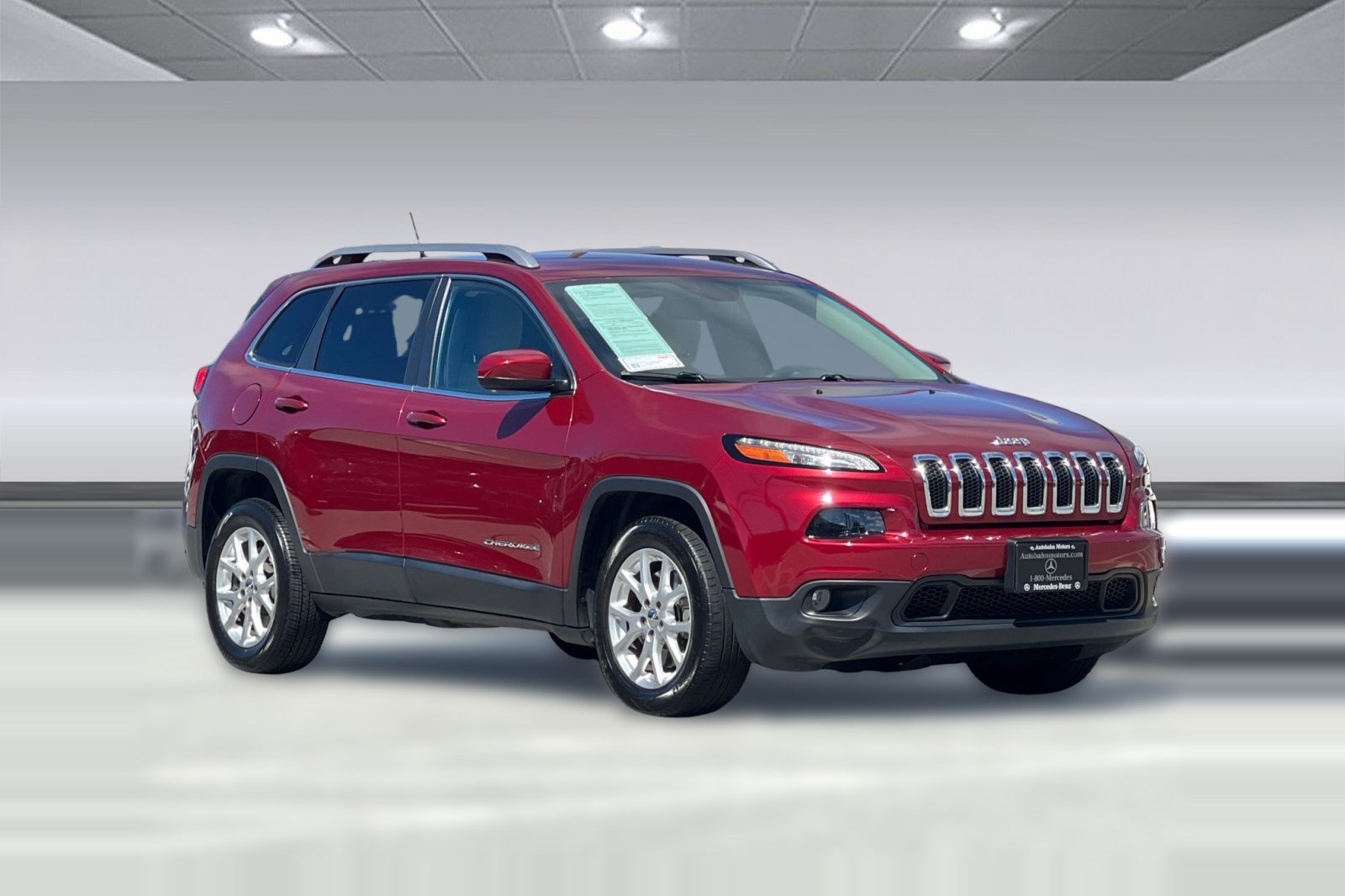Used 2015 Jeep Cherokee Latitude w/ Comfort/Convenience Group FWD image 6
