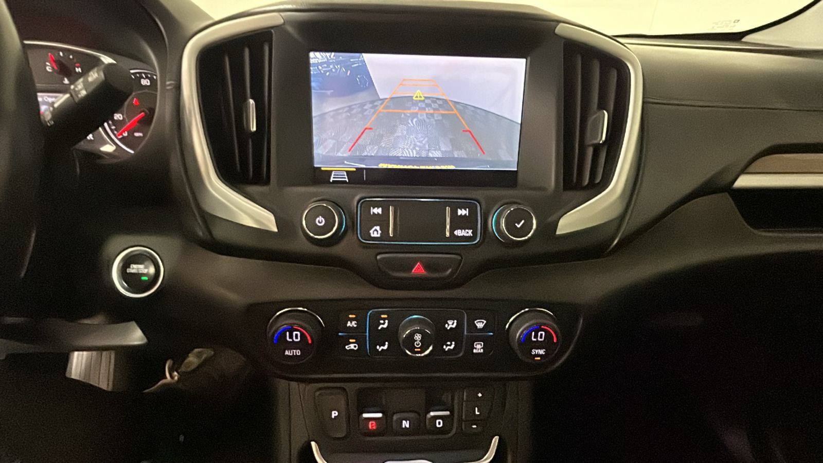 Used 2020 GMC Terrain SLE w/ Driver Convenience Package AWD/4WD image 28