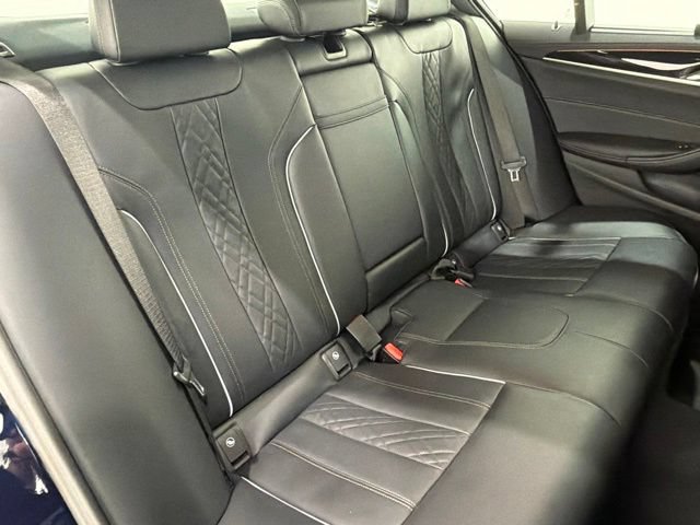 Certified 2023 BMW M550i xDrive w/ Executive Package AWD/4WD image 22