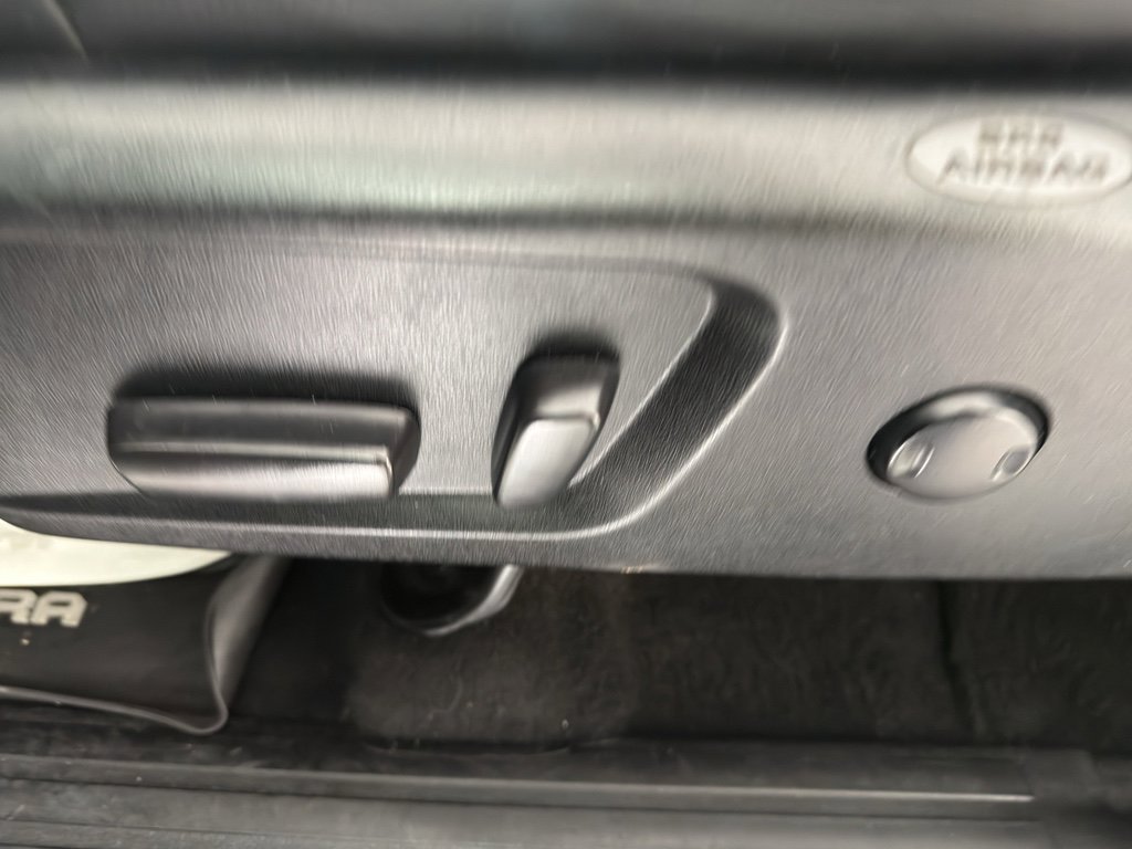 Used 2020 Toyota Tundra SR5 w/ SR5 Leather Package image 17