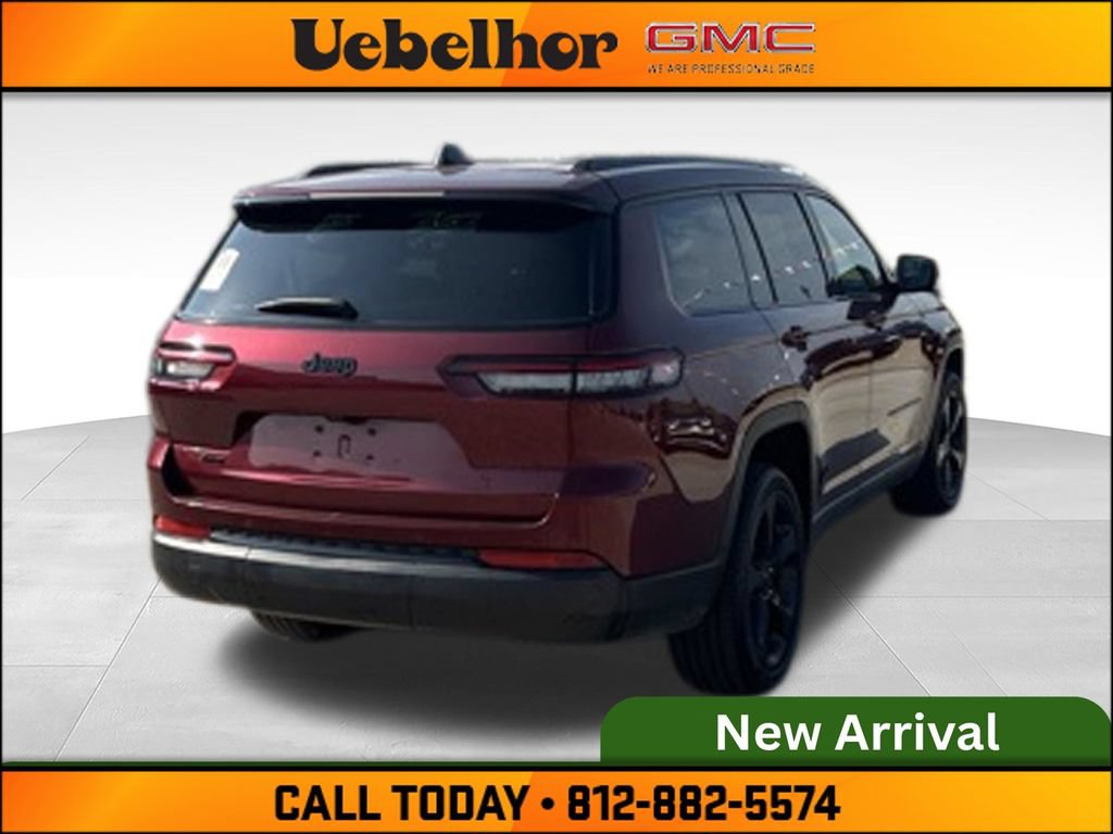 Used 2023 Jeep Grand Cherokee L Laredo AWD/4WD image 7