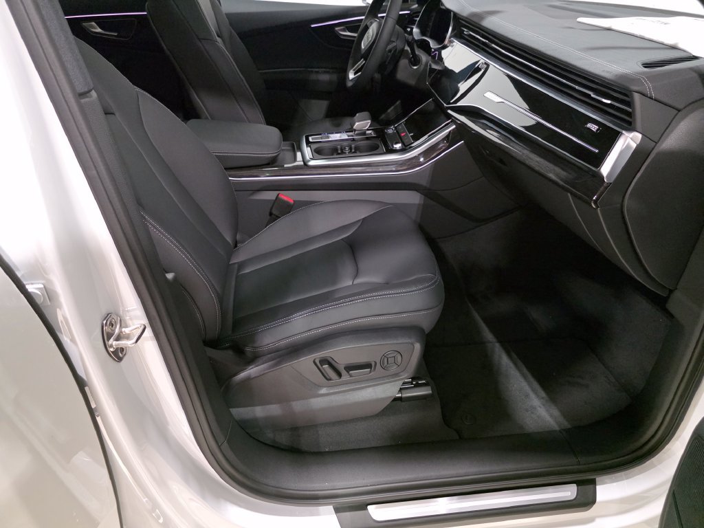 New 2026 Audi Q7 2.0T Premium AWD/4WD image 14