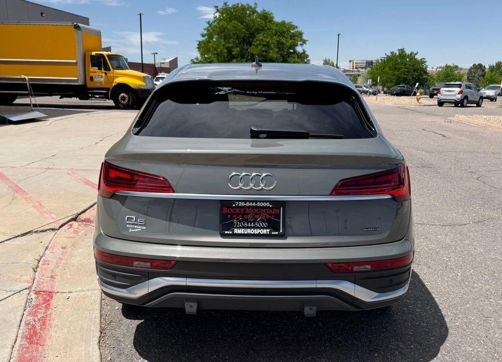 Used 2023 Audi Q5 2.0T Premium Plus w/ Premium Plus Package AWD/4WD image 7