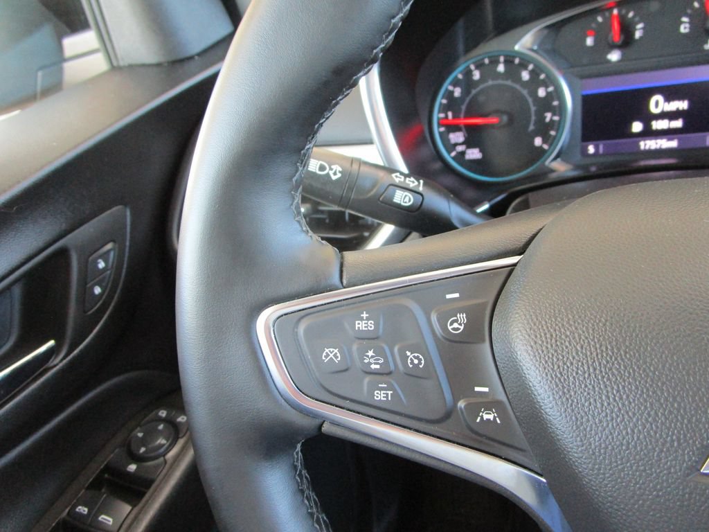 Used 2024 Chevrolet Equinox LT FWD image 35
