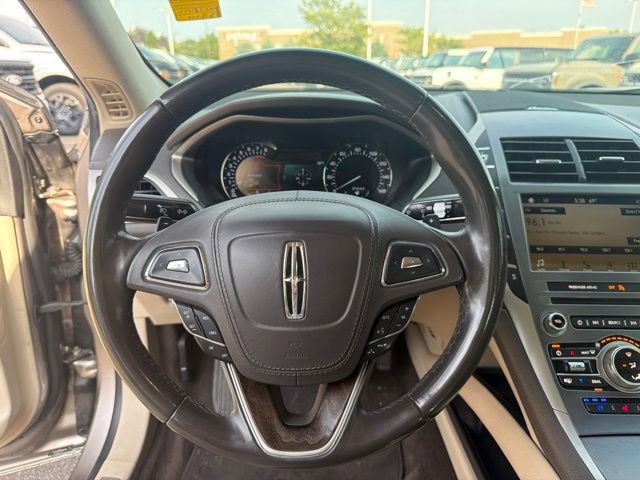 Used 2018 Lincoln MKZ Reserve FWD image 18