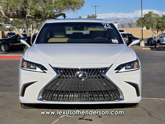 Used 2025 Lexus ES 300h w/ Premium Package image 8