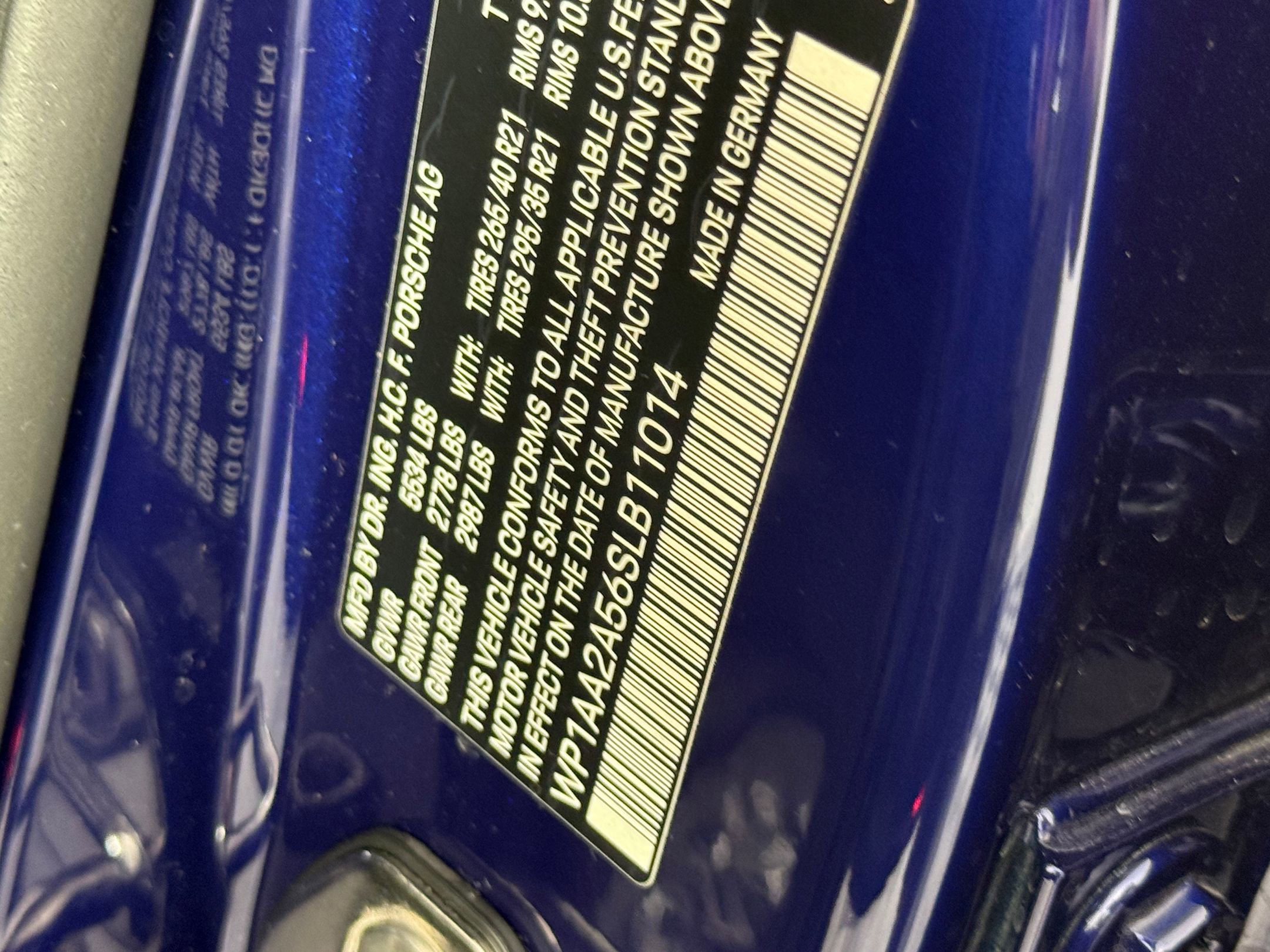 New 2025 Porsche Macan image 26