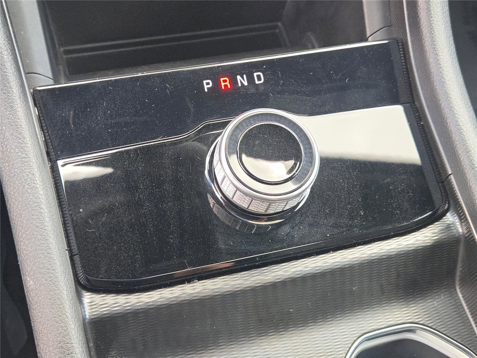 Certified 2024 Jeep Grand Cherokee Laredo X image 35