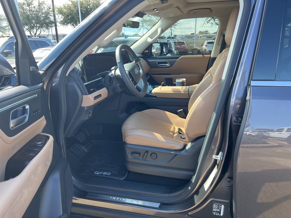 Used 2025 INFINITI QX80 Luxe w/ Cargo Package image 4