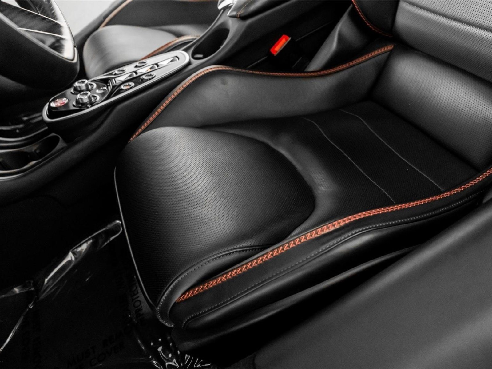Used 2023 McLaren GT RWD image 28