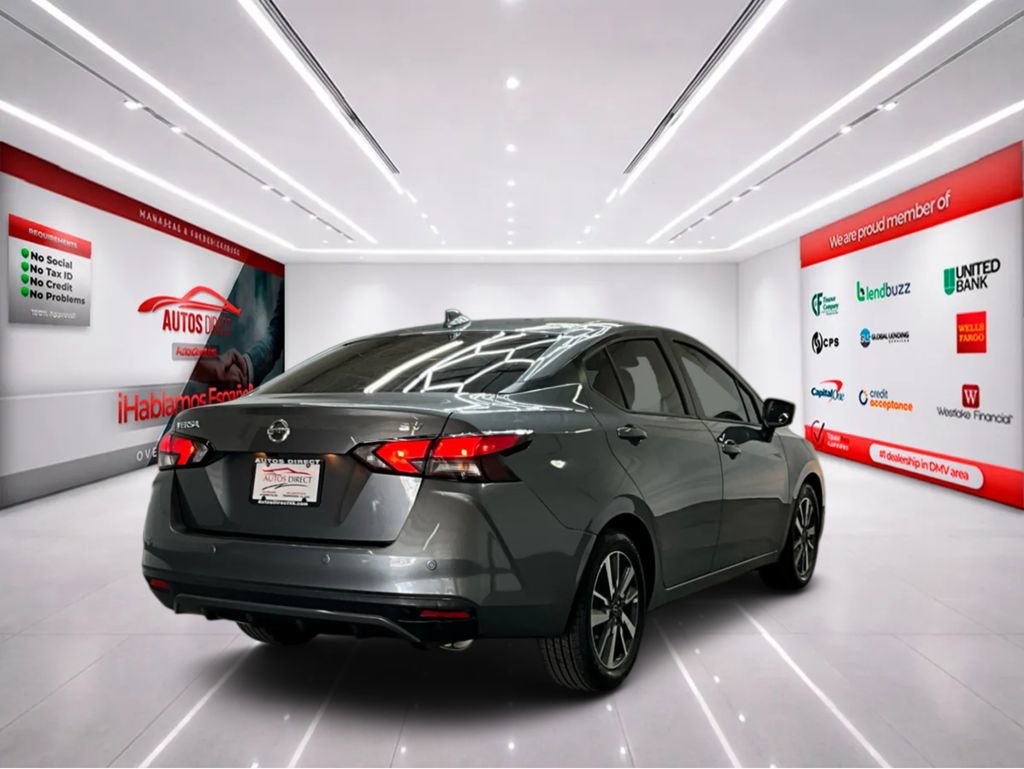 Used 2023 Nissan Versa SV image 7