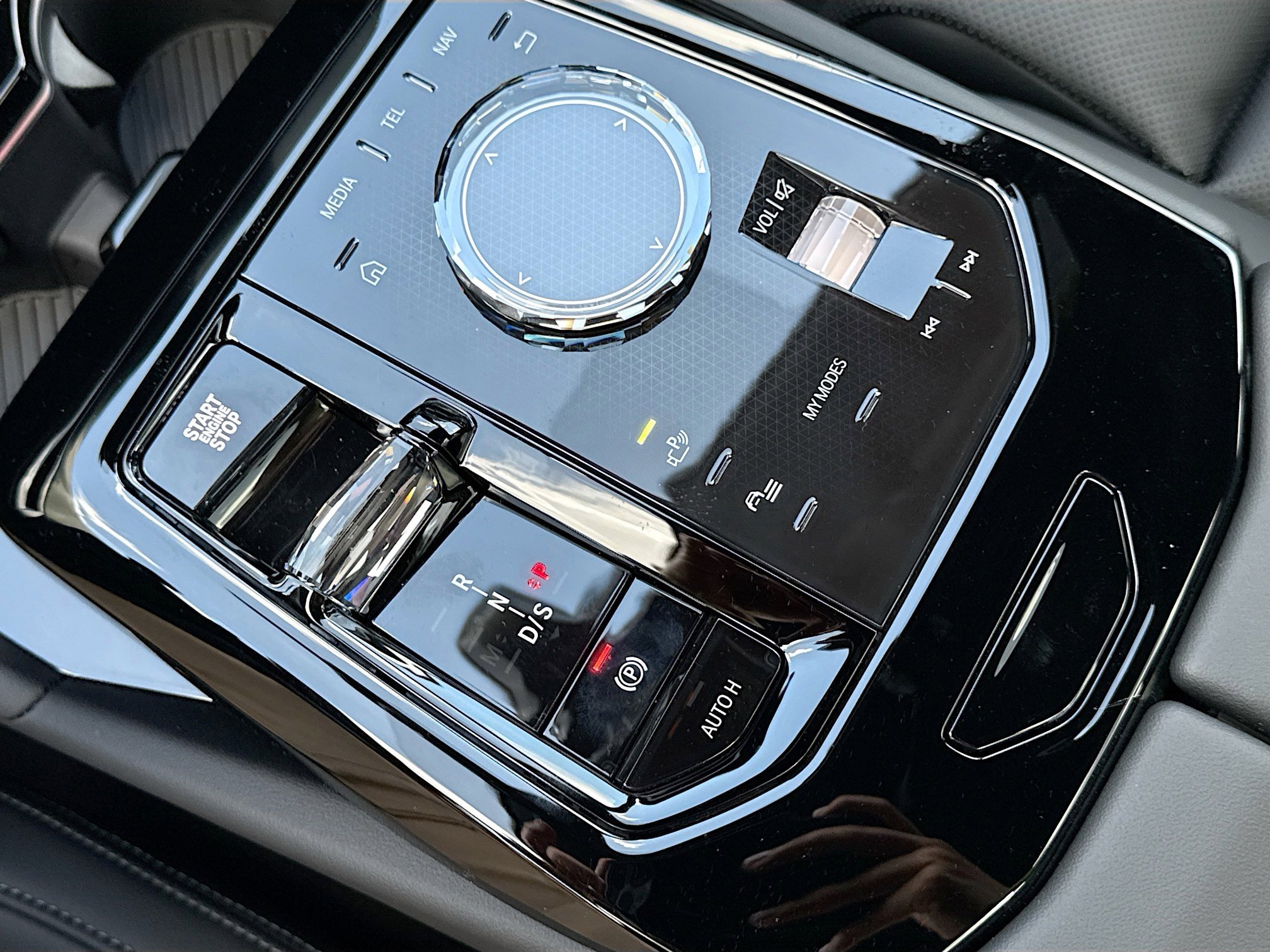 New 2026 BMW 540i xDrive w/ Executive Package image 29