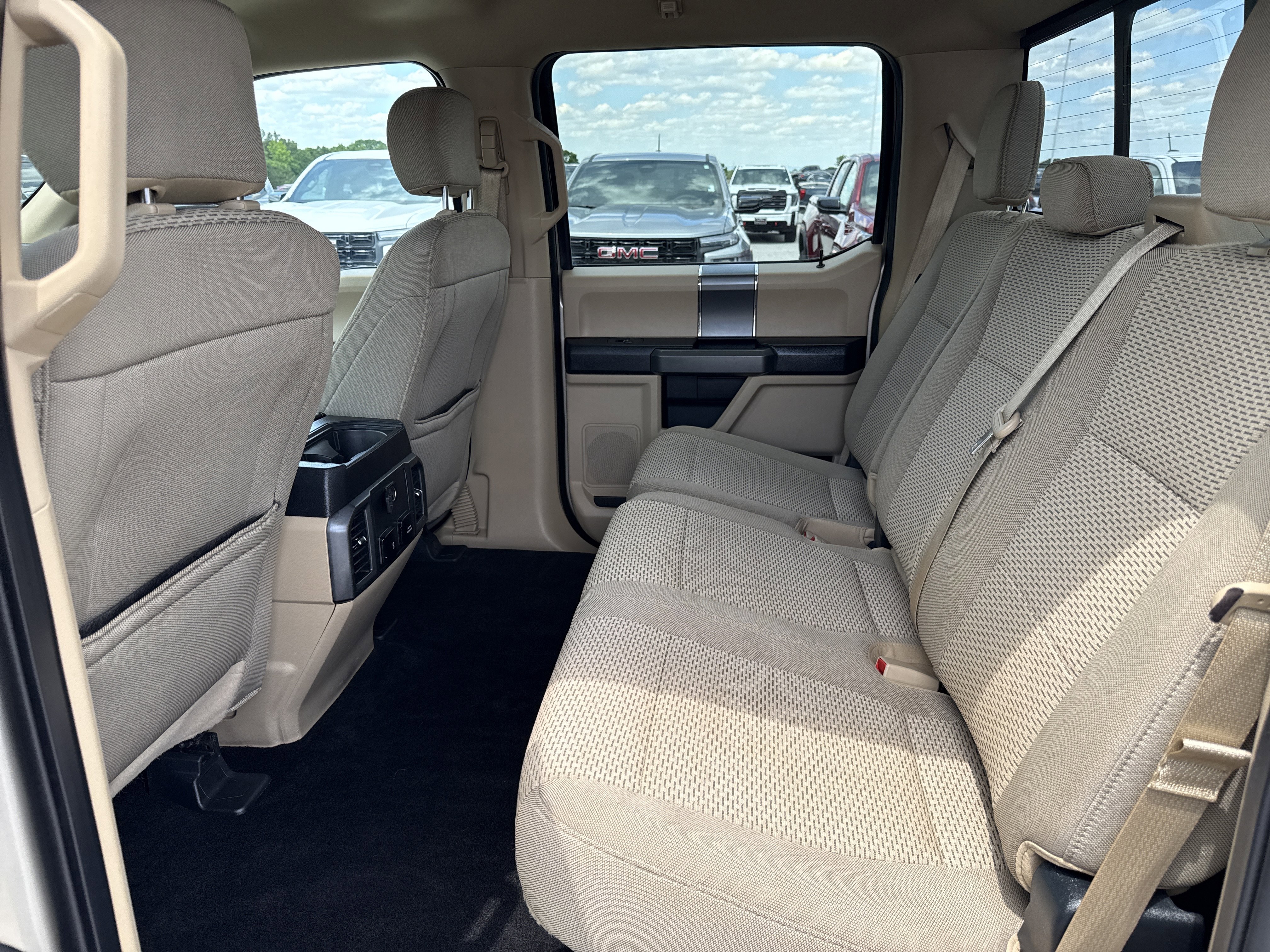 Used 2018 Ford F150 XLT w/ Equipment Group 302A Luxury AWD/4WD image 19