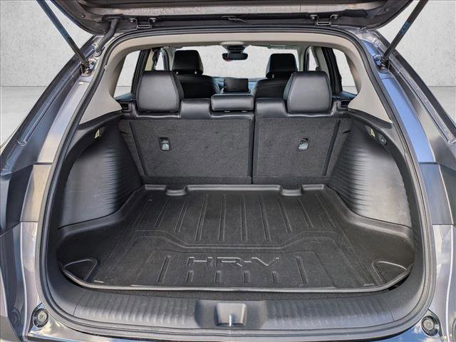 Used 2023 Honda HR-V EX-L image 6