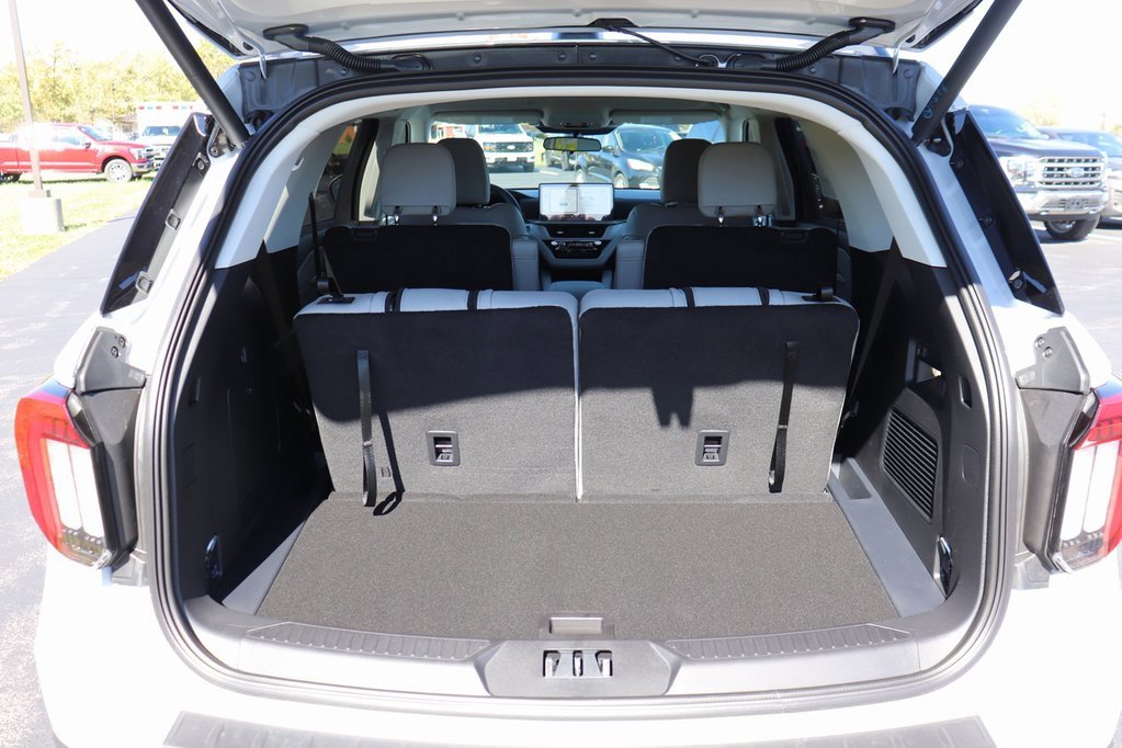 New 2026 Ford Explorer Active image 14