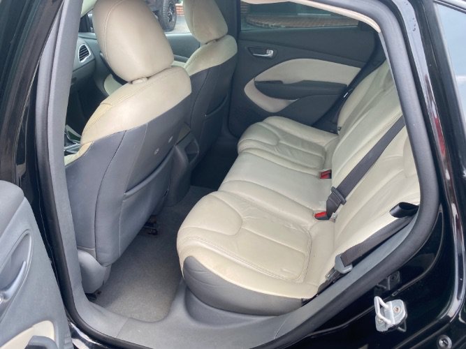 Used 2013 Dodge Dart Limited w/ Technology Group FWD image 11