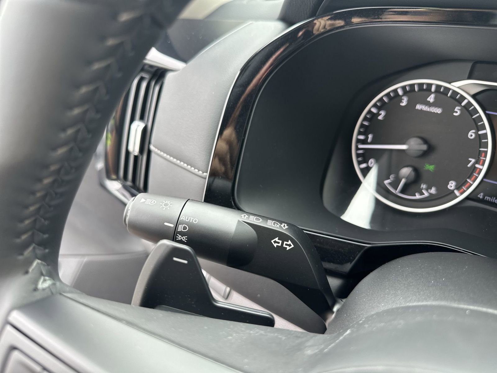 New 2025 Nissan Pathfinder SV image 21