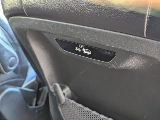 Used 2022 Chrysler Pacifica Touring-L FWD image 30