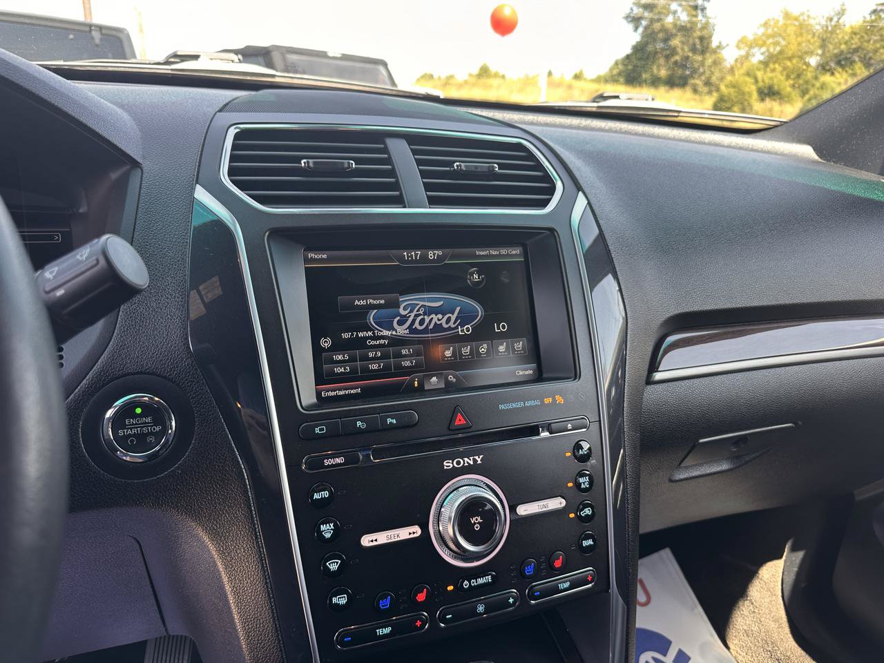 Used 2016 Ford Explorer Limited w/ Equipment Group 301A AWD/4WD image 20