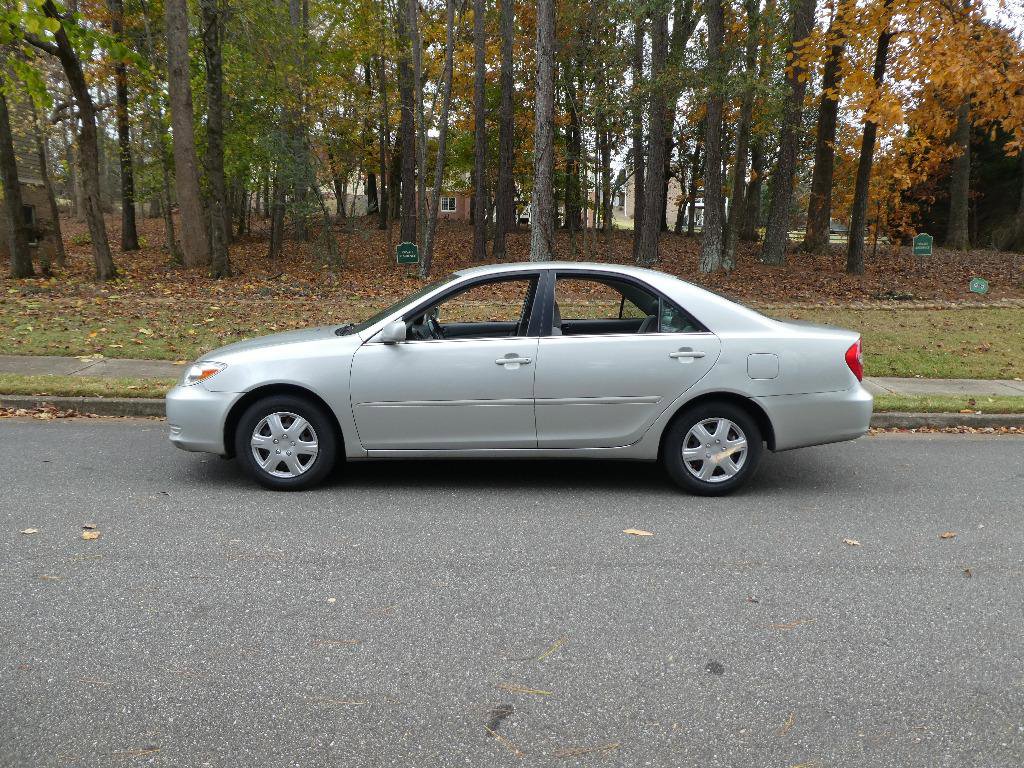 Used 2003 Toyota Camry LE