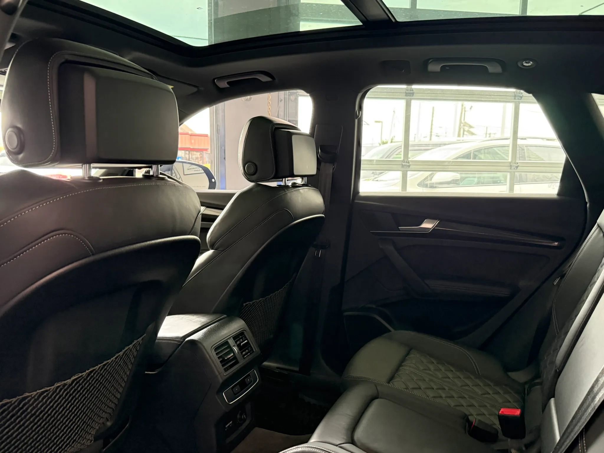 Used 2021 Audi SQ5 Premium Plus image 31