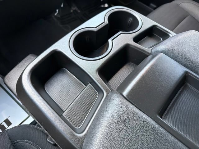 Used 2024 Chevrolet Silverado 1500 LT AWD/4WD image 31