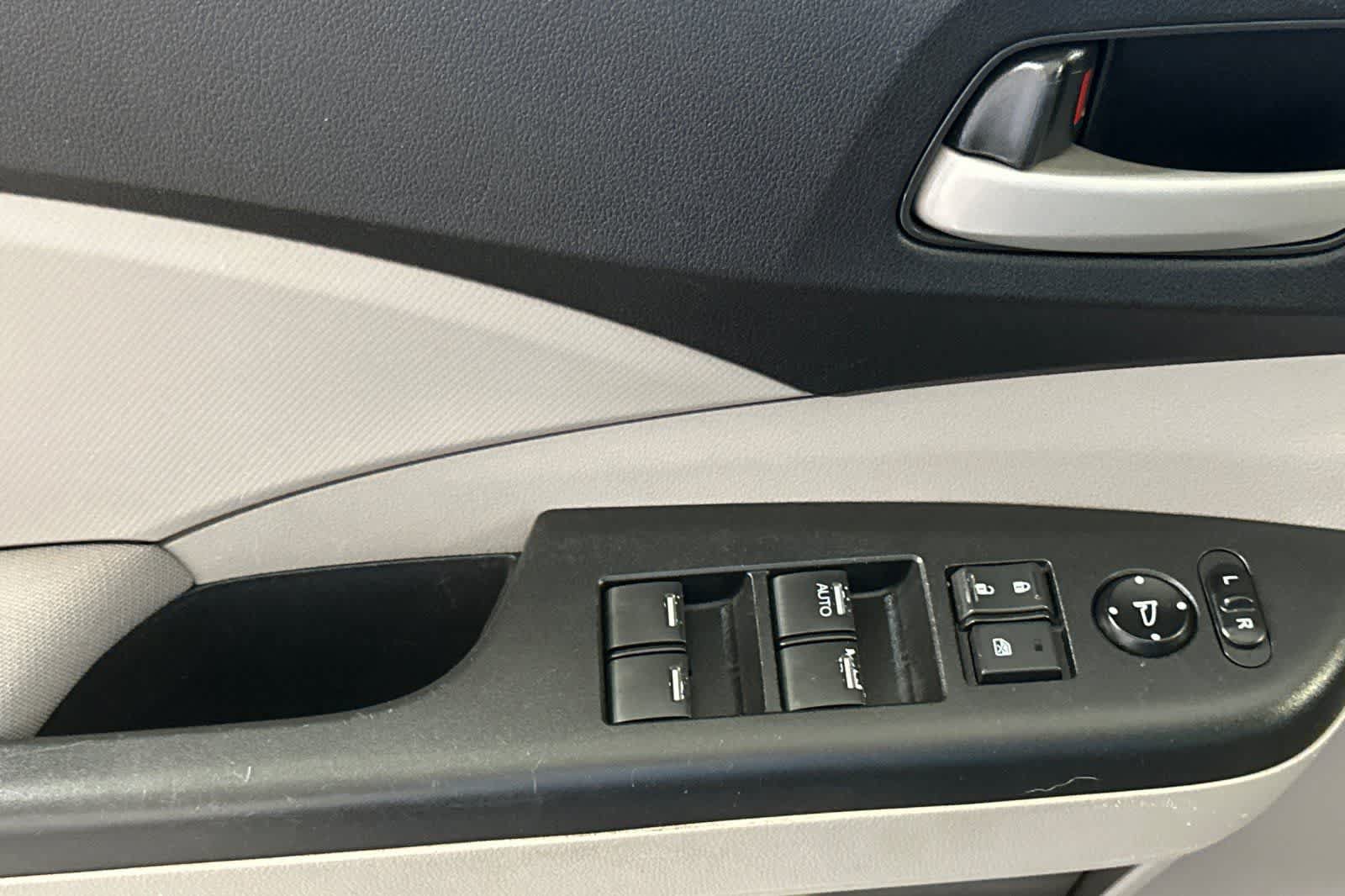 Used 2013 Honda CR-V LX image 13