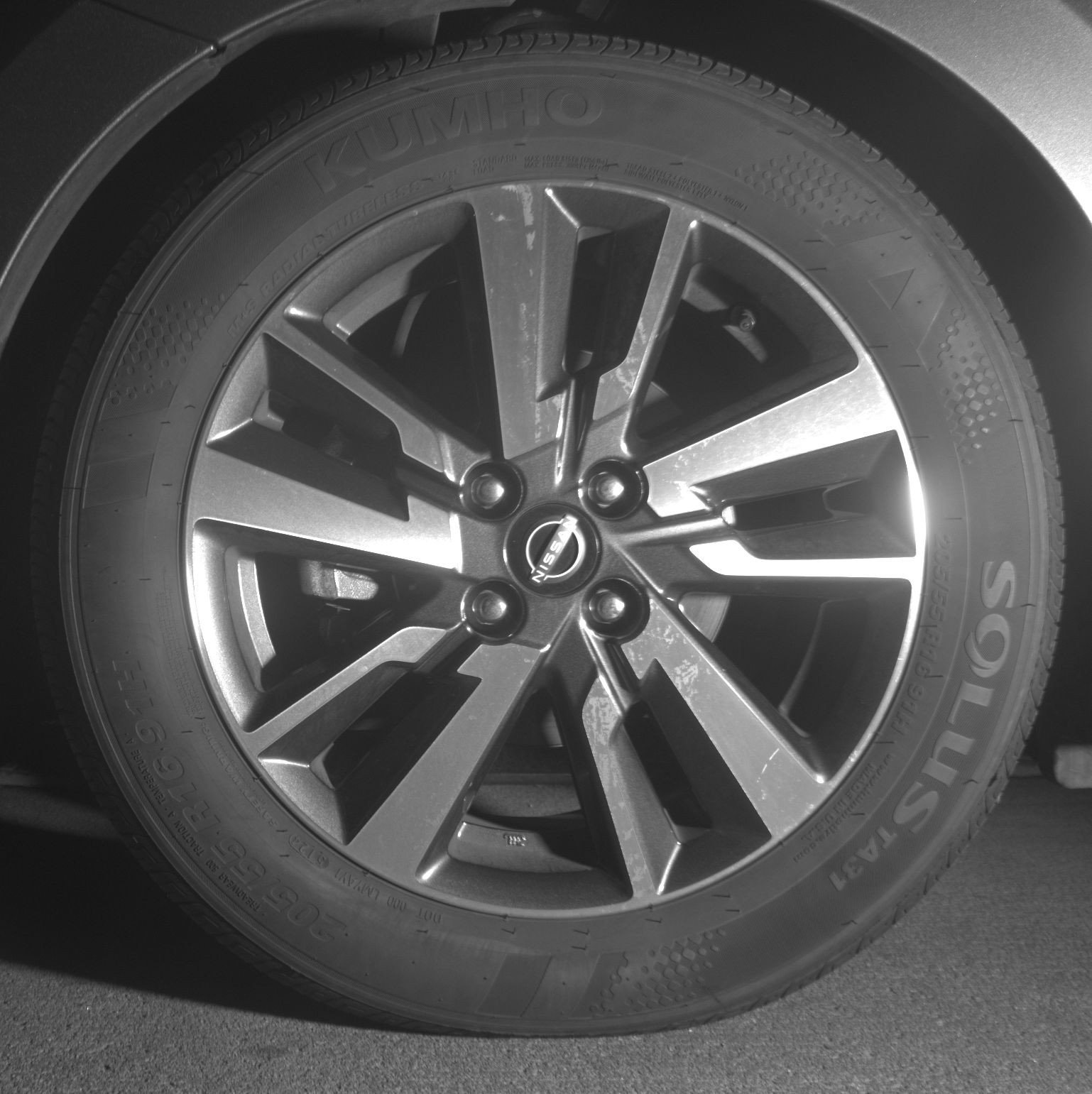 Used 2025 Nissan Versa SV image 12