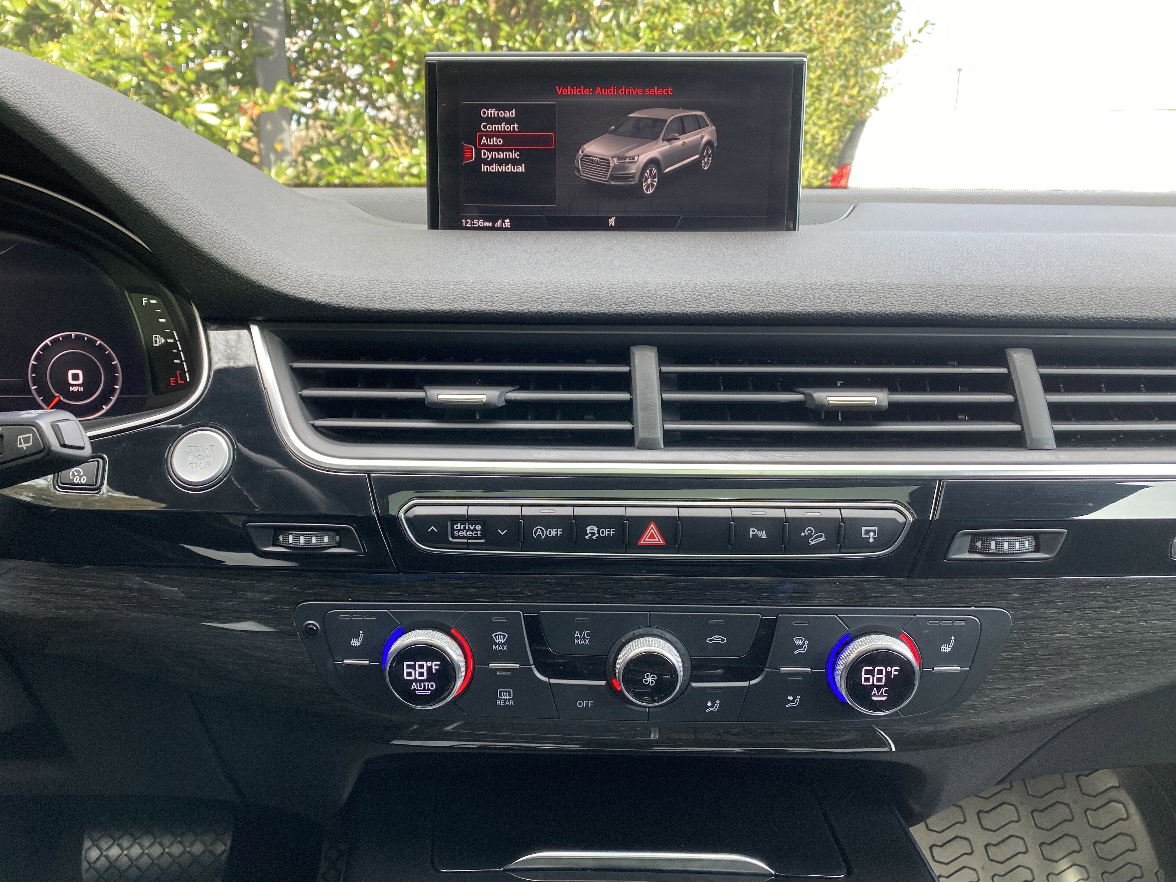 Used 2017 Audi Q7 3.0T Premium Plus w/ Premium Plus Package image 24