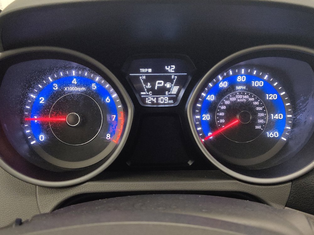 Used 2016 Hyundai Elantra SE w/ Option Group 02 FWD image 23