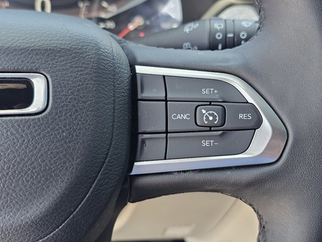 Used 2023 Jeep Compass Latitude w/ Convenience Group image 22