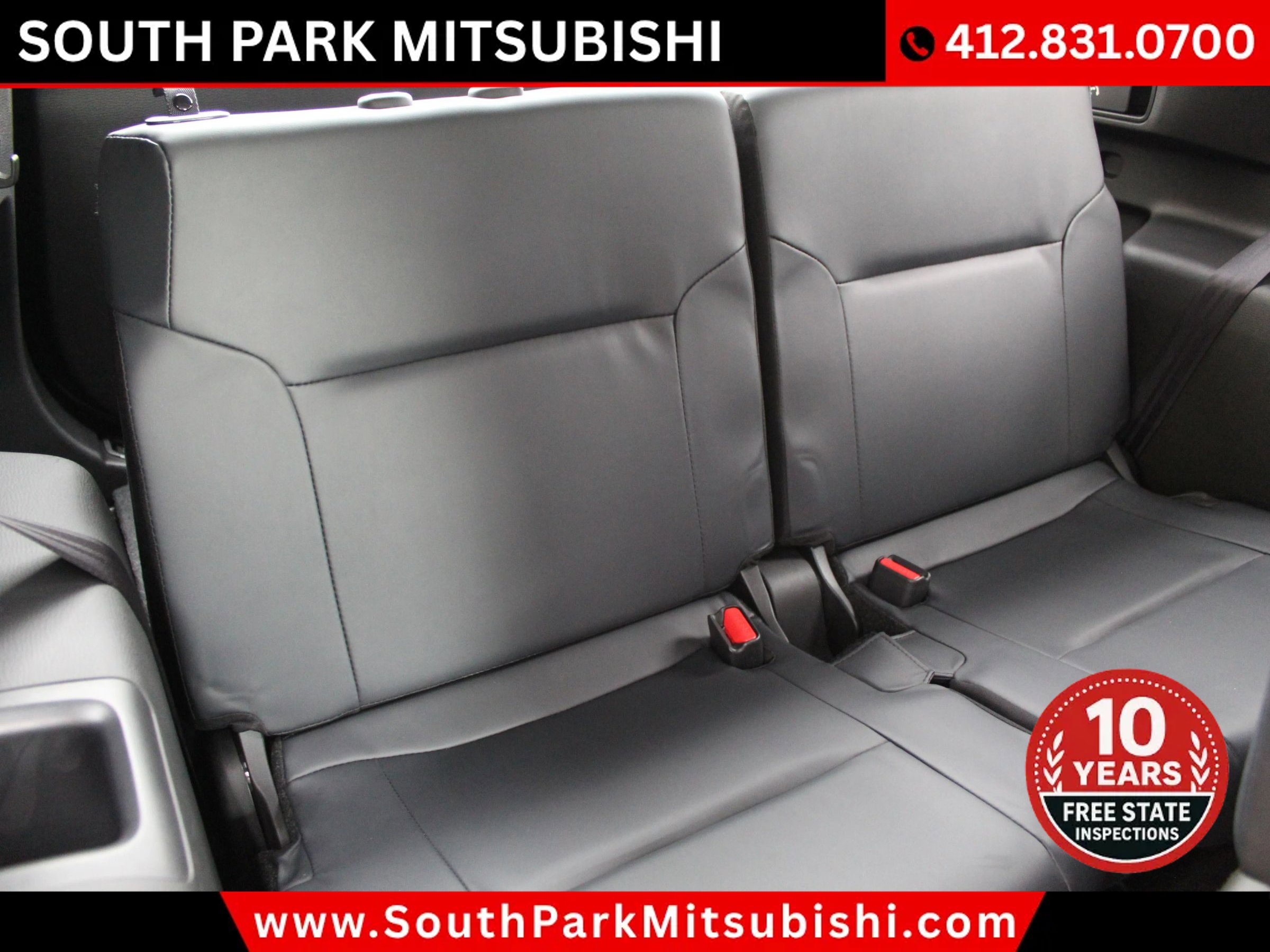 Used 2025 Mitsubishi Outlander SE AWD/4WD image 17