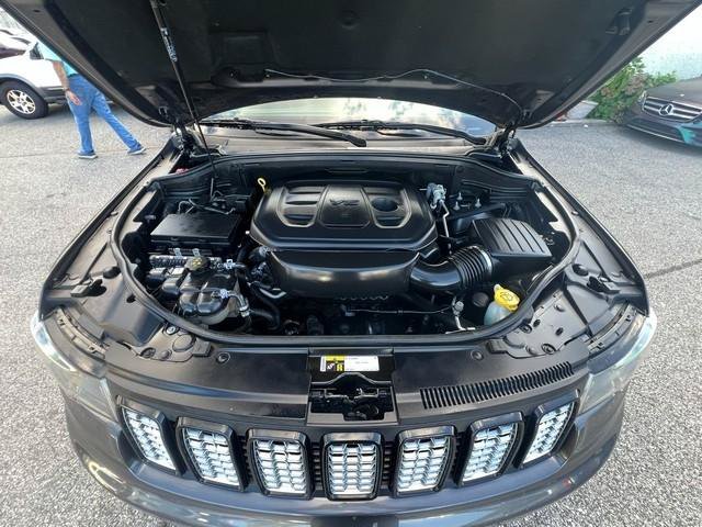 Used 2020 Jeep Grand Cherokee Altitude AWD/4WD image 26