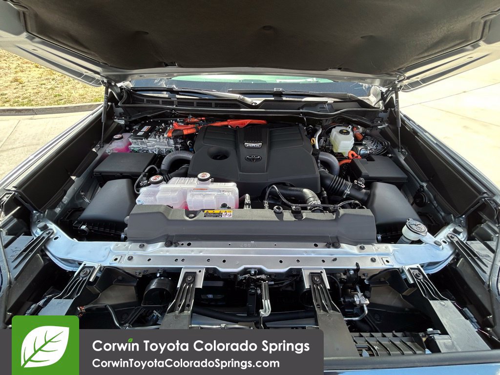 New 2026 Toyota Tundra Platinum w/ Tow Tech Package AWD/4WD image 31