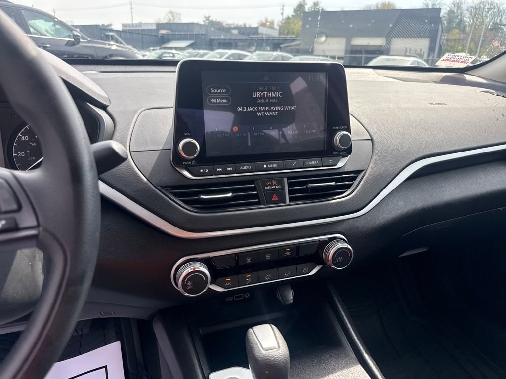 Used 2025 Nissan Altima 2.5 S image 18