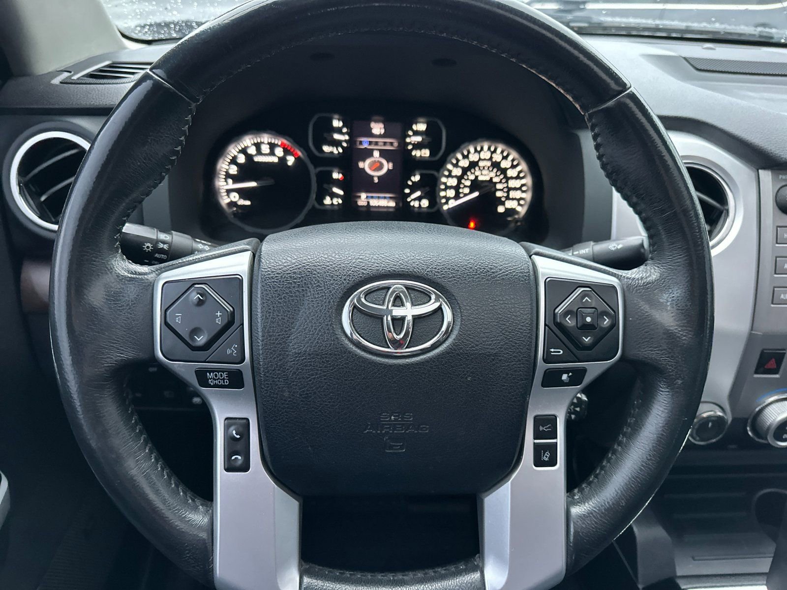 Used 2018 Toyota Tundra Limited w/ Limited Premium Package image 22