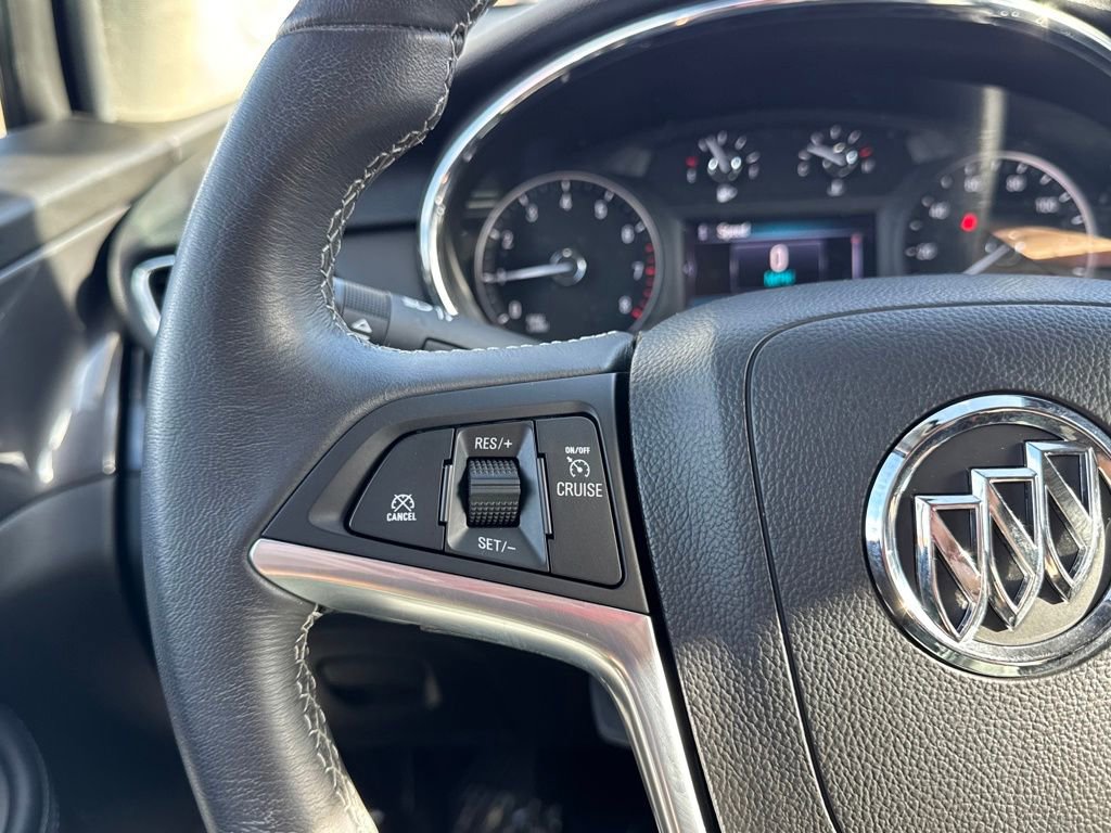 Used 2022 Buick Encore Preferred w/ Safety Package image 42