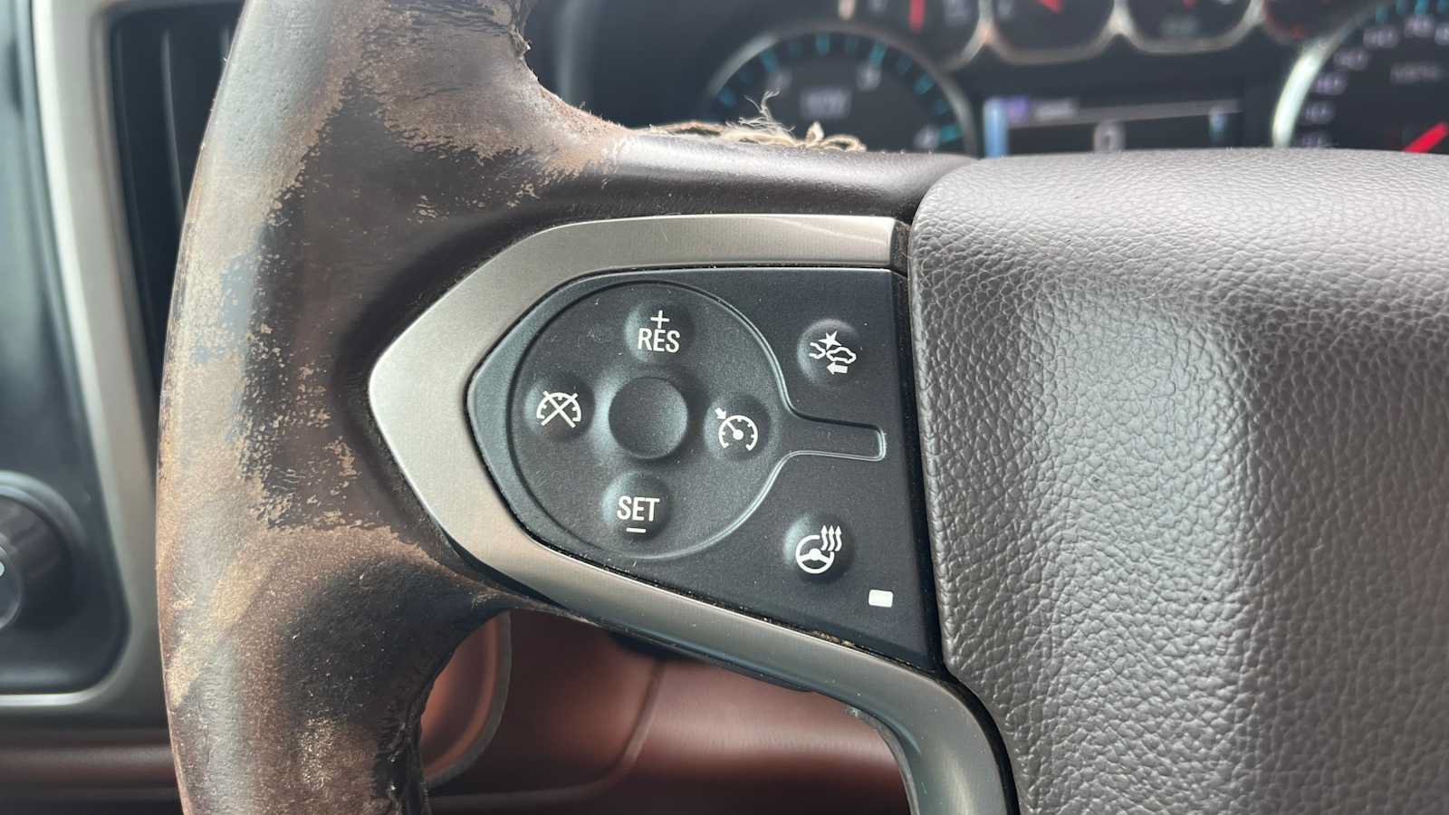 Used 2016 Chevrolet Silverado 3500 High Country w/ Duramax Plus Package AWD/4WD image 14