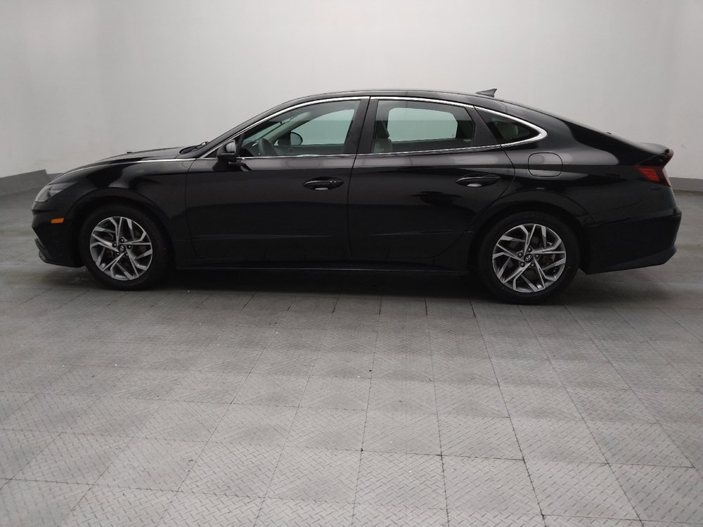 Used 2023 Hyundai Sonata SEL w/ Preferred Accessory Package FWD image 3