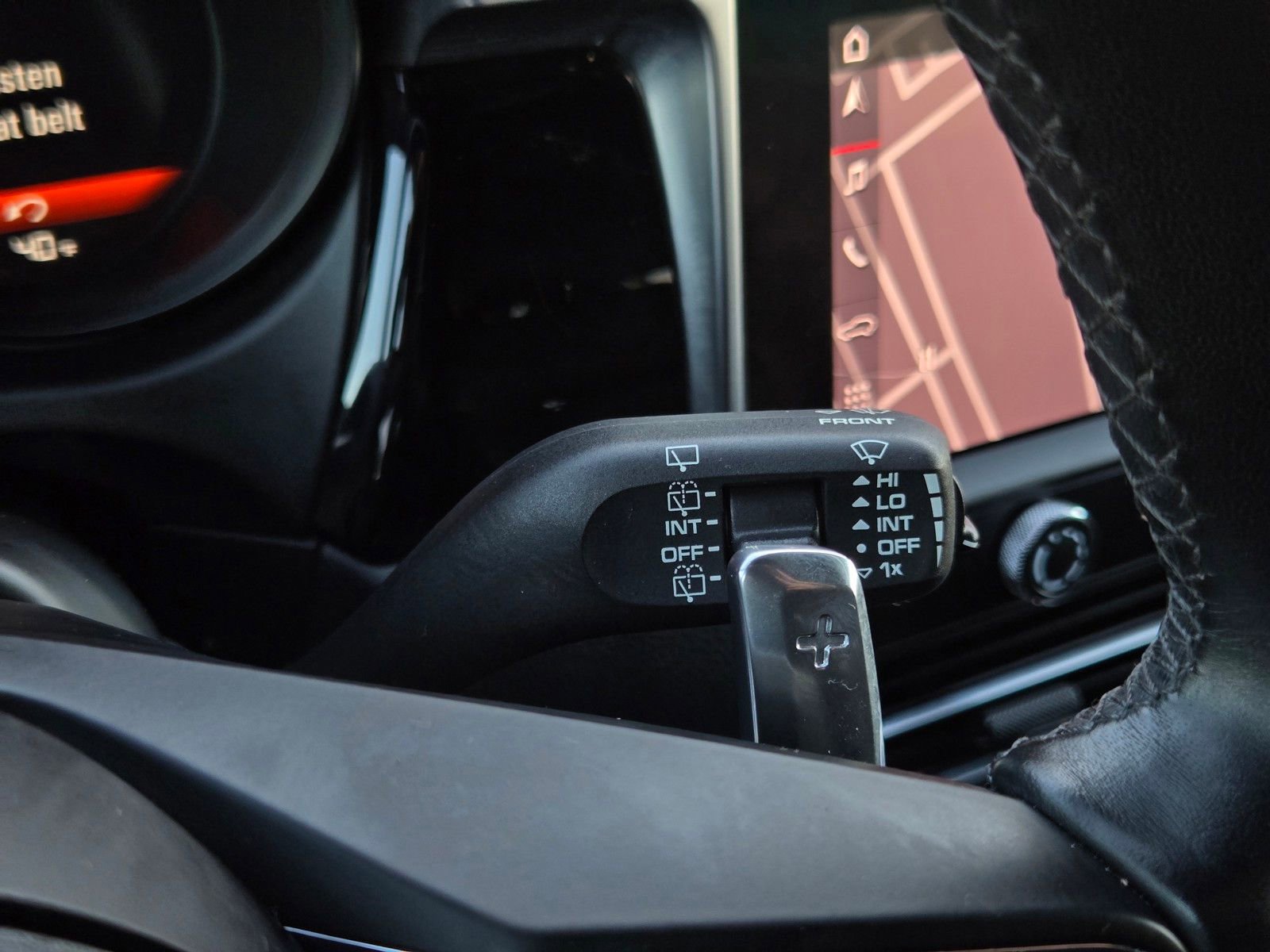 Used 2024 Porsche Macan image 24