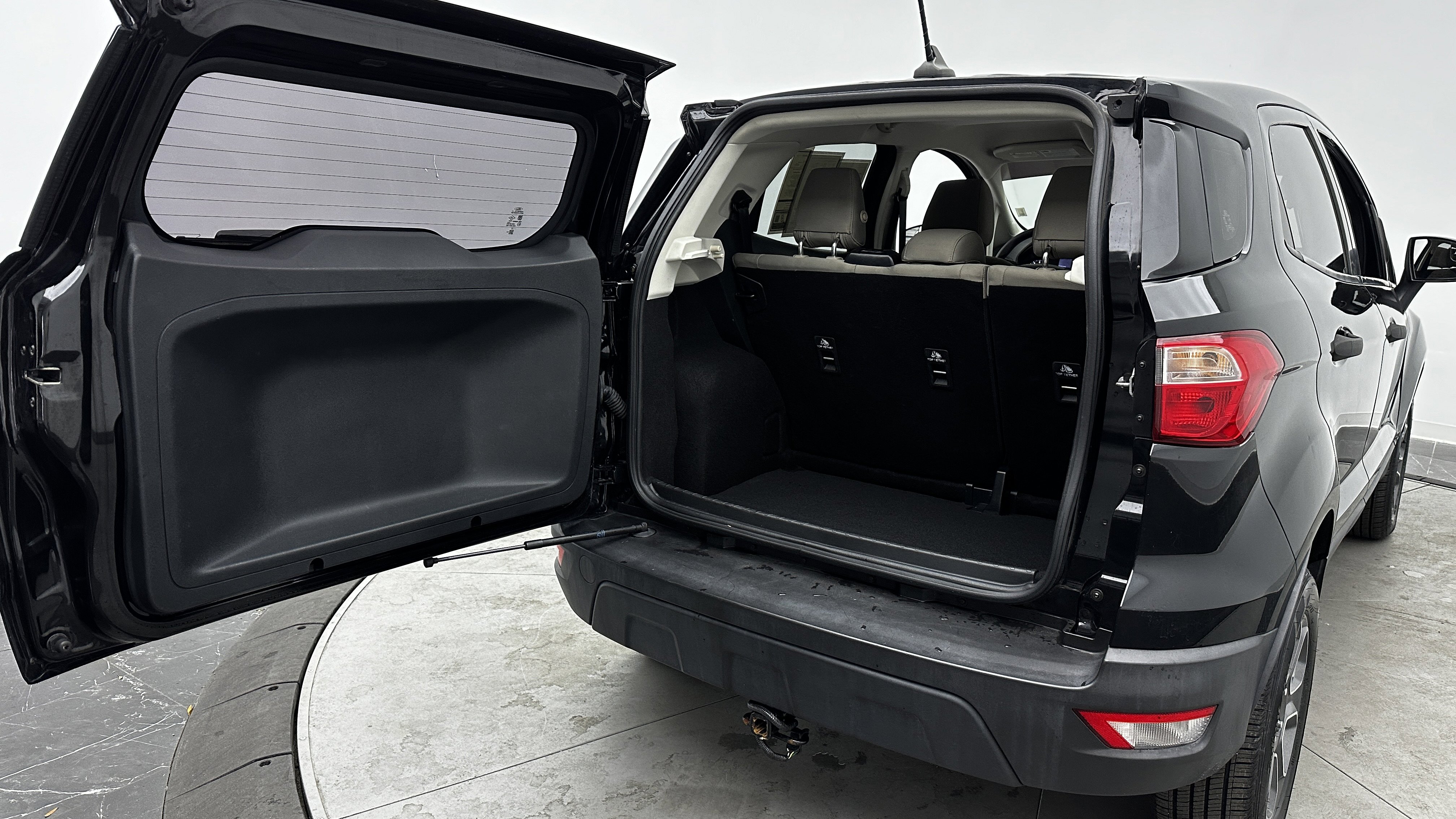 Used 2022 Ford EcoSport S AWD/4WD image 29