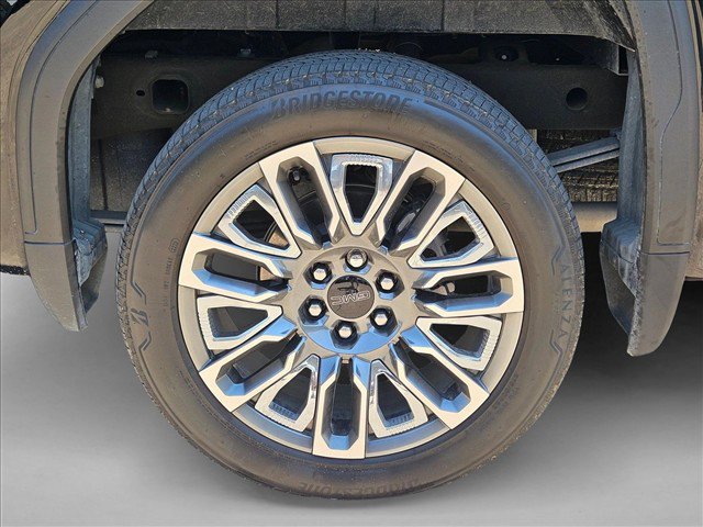 Used 2025 GMC Sierra 1500 Denali Ultimate AWD/4WD image 25