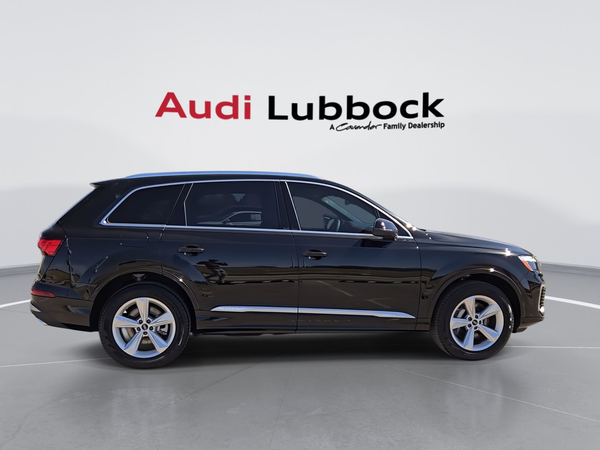 New 2026 Audi Q7 3.0T Premium image 9