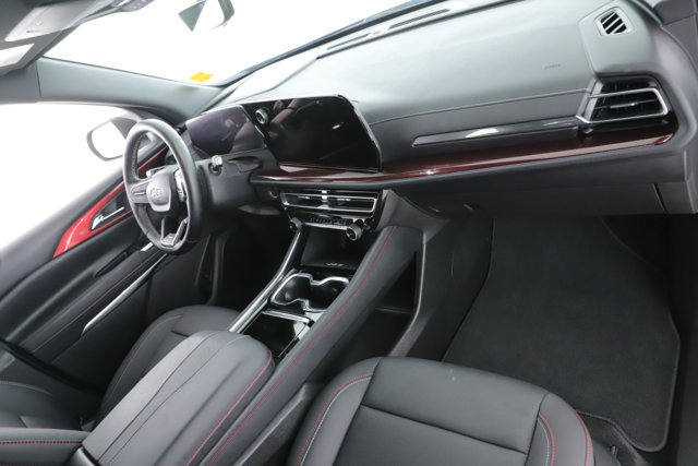 Used 2026 Chevrolet Traverse Z71 AWD/4WD image 30