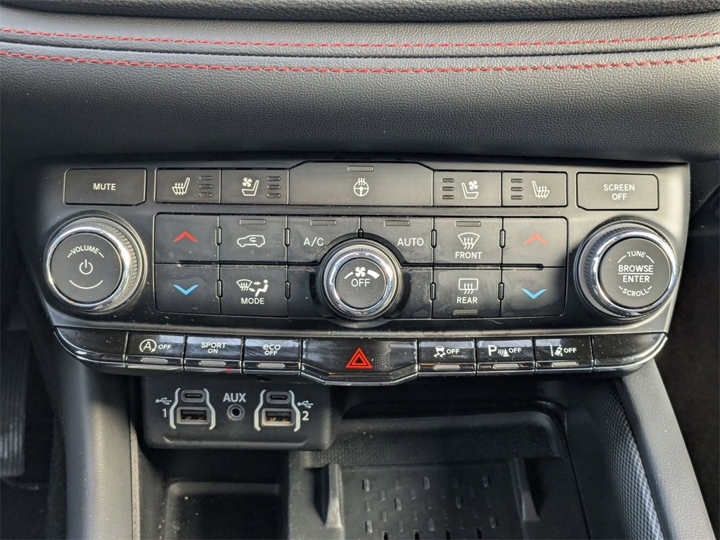 Used 2025 Dodge Durango GT image 26