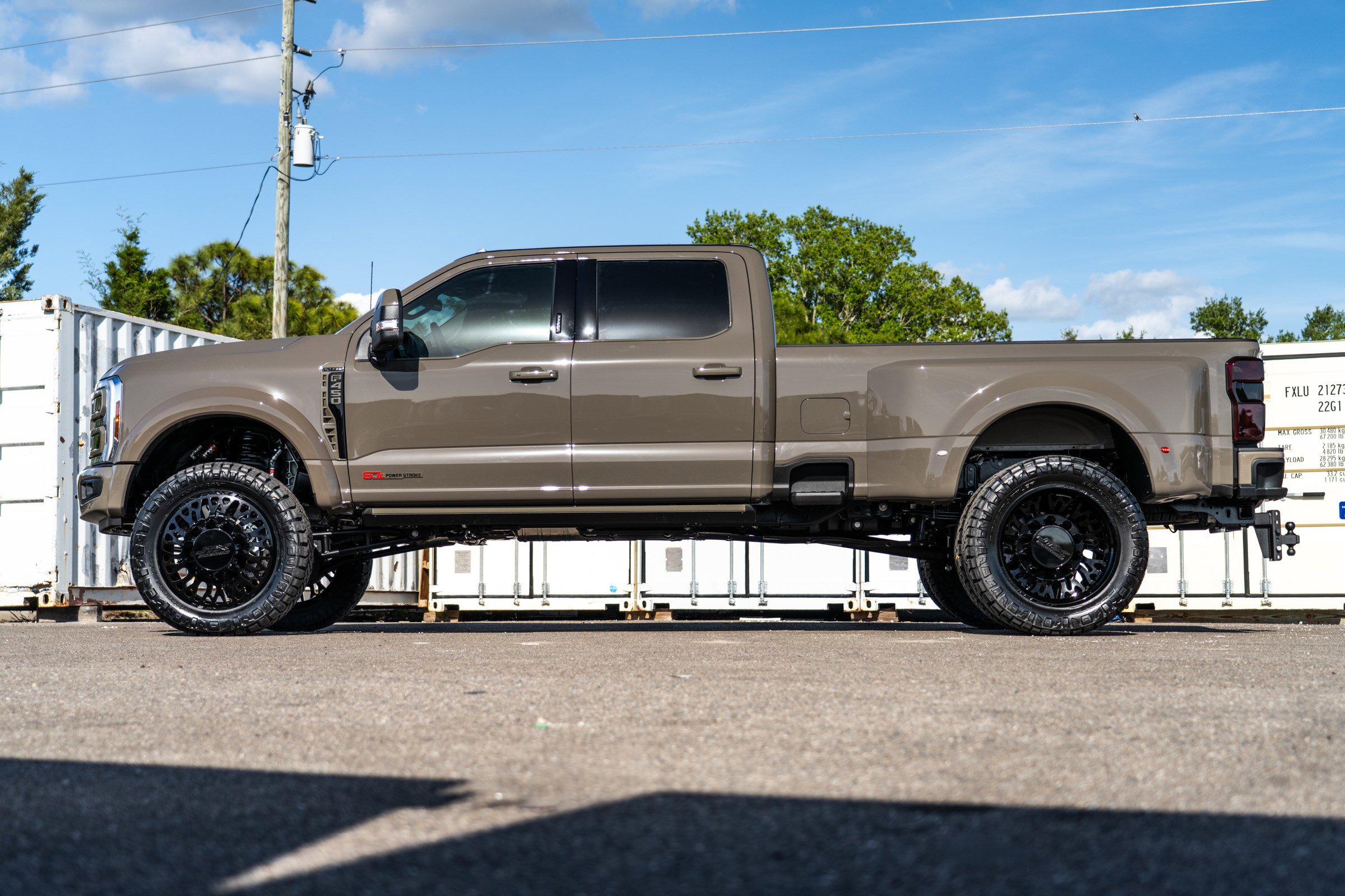 New 2026 Ford F450 Platinum w/ Platinum Plus Package AWD/4WD image 7